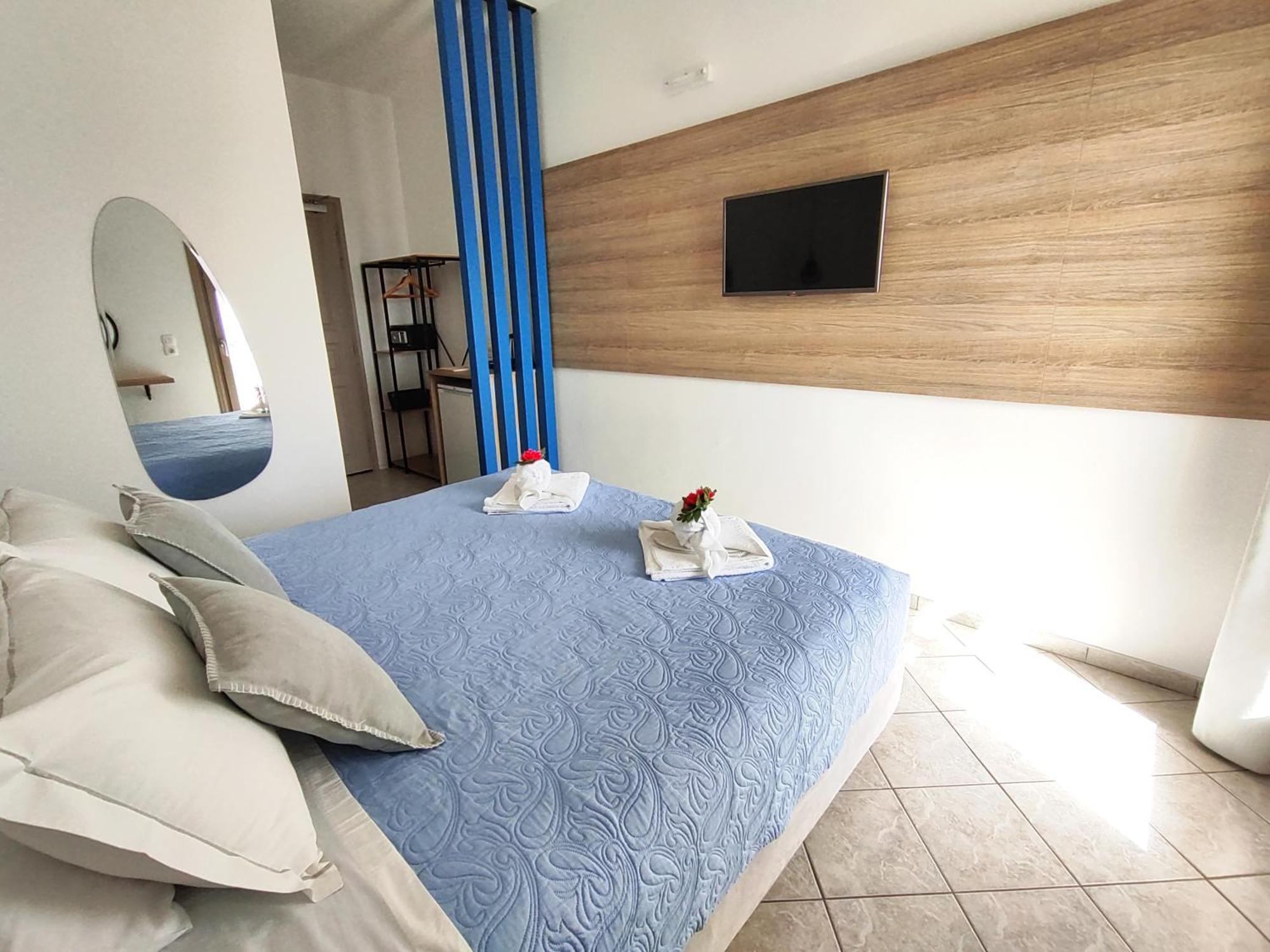 Nemesis Aparthotel Fira  Bagian luar foto